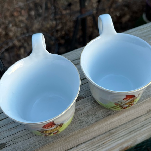 Vintage Bing & Grondahl Musical Gnome Porcelain Cups (2) Set - Picture 4 of 12